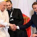 Córsega: Papa encontrou-se com presidente francês antes de regressar ao Vaticano