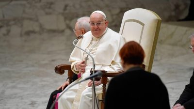 Ecumenismo: Papa apela a compromisso de todos pela «plena comunhão» dos cristãos