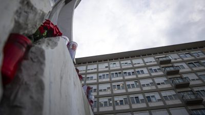 Vaticano: Papa passou noite «serena», depois de registar «ligeira melhoria» no seu quadro clínico