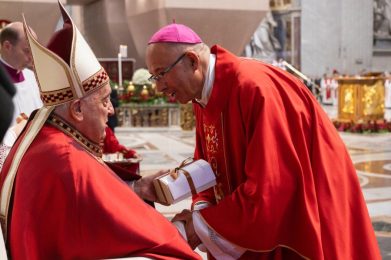 Lisboa: Patriarca pede «a todos os diocesanos» que tenham o Papa Francisco nas suas «orações pessoais»