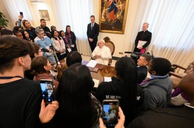 Vaticano: Papa afirma que tráfico humano é «uma vergonha e uma violação muito grave dos direitos humanos»