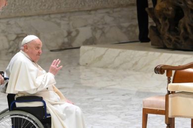 Vaticano: Papa lembrou «países que sofrem com a guerra» e deslocados da Palestina