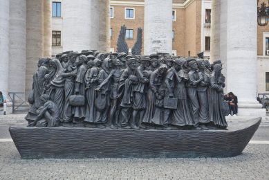 Vaticano: Migrantes e missionários católicos celebram Jubileu em conjunto