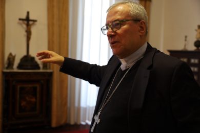 Lamego: Quaresma é tempo de aliviar «cargas negativas» e «reforçar os laços» da caridade, afirma D. António Couto