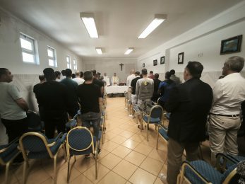 Ano Santo 2025: Bispo do Algarve presidiu a celebração jubilar na cadeia de Silves