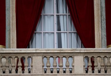 Conclave 2025 : Bênção «urbi et orbi» vai ser primeiro ato público do novo Papa