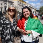 Igreja: Jovem portuguesa viajou até Roma para realizar «grande sonho» de testemunhar Conclave e afirma que «não poderia ter sido melhor»