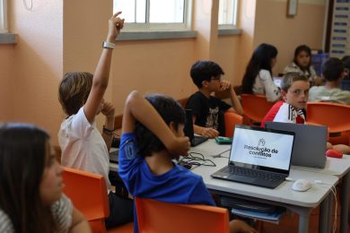 Igreja/Ensino: APEC convida a celebrar Dia Mundial da Educação Católica com o tema «Sonha, ama, faz a paz»