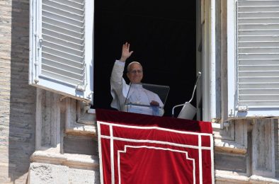 Vaticano: Papa agradece afeto recebido no início da sua missão