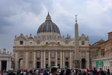 Vaticano: Papa conversou ao telefone com a primeira-ministra da Itália