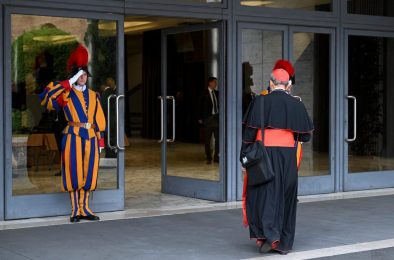 Conclave: Imposição de segredo alarga-se a todos os que contactam com os cardeais