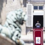 Vaticano: Papa reza pelos católicos da China e pelas vítimas da guerra