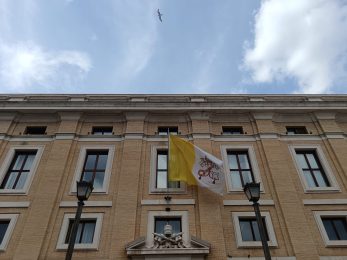 Vaticano: Papa suprime comissão de recolha de donativos criada por Francisco em fevereiro