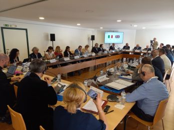 Europa: Porta-vozes das Conferências Episcopais reúnem-se em Praga