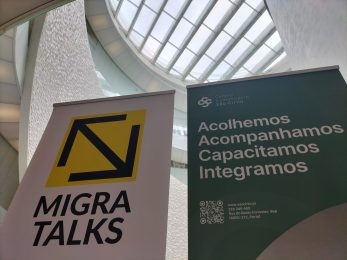 Migrações: «Vários grupos do WhatsApp aconselham ir ao Centro de São Cirilo», assinala Mariana Rozeira