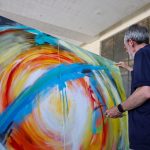 «Jubileu dos artistas»: Religiosos pintaram um grito pela paz «em silêncio» e assinaram com cores (c/fotos)
