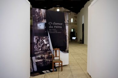 Leiria: Igreja de São Pedro acolhe exposição «O Clamor da Ruína» que quer despertar as «atenções políticas» para o património devoluto do antigo seminário