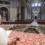 Vaticano: Papa define «perfil» do padre do futuro, para uma «Igreja aberta e em saída missionária»