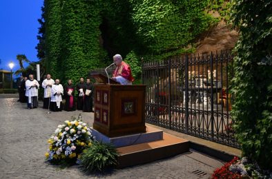 Vaticano: Papa encerrou «mês de Maria» e destacou importância de manifestações comunitárias da fé