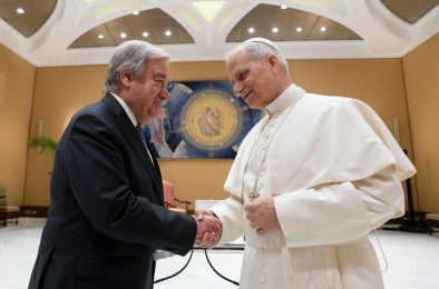 Vaticano: Papa recebeu António Guterres, sublinhando empenho em «favor da paz no mundo»