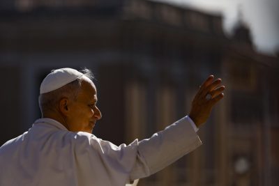 Vaticano: Papa alerta para impacto de notícias falsas e «bulímia» das ligações digitais