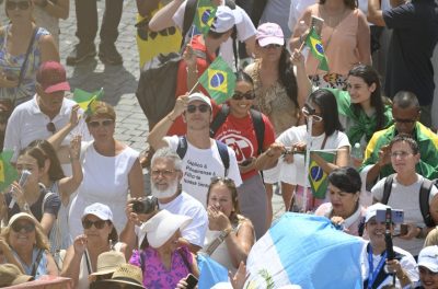 Vaticano: Jovens começam a viver festa do Jubileu