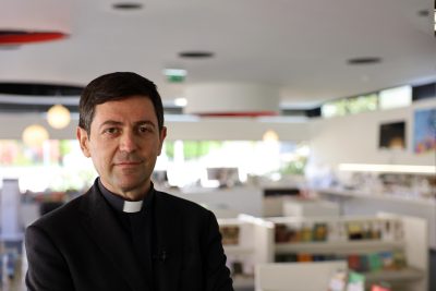 Sociedade: «Hoje há um mundo que fabrica pobres» - D. Nélio Pita