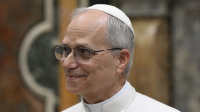 Vaticano: Papa envia mensagem às Universidades Católicas, sublinhando diálogo entre fé e razão