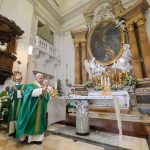 Vaticano: Papa diz que reforma litúrgica se tornou «ferramenta política» nalguns setores da Igreja