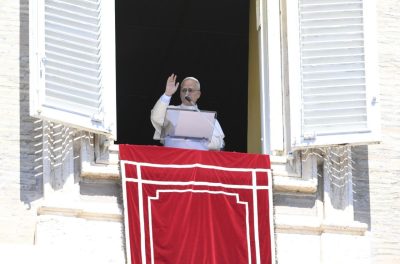 Vaticano: Papa lamenta «tragédia mortal» de naufrágios com migrantes