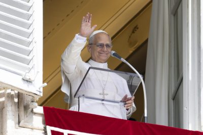 Vaticano: Leão XIV completa 70 anos de idade e agradece «parabéns» da multidão