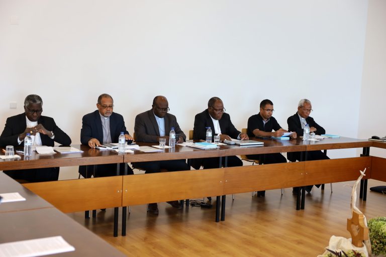 Moçambique: Episcopados lusófonos condenam «bárbaros atos de violência» em Cabo Delgado