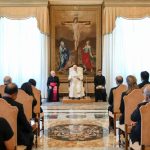 Vaticano: Papa evoca famílias ameaçadas pela guerra, pobreza e falta de emprego