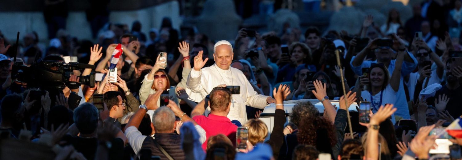 Vaticano: Papa pede «coragem do desarmamento» aos líderes políticos e elogia quem trabalha por «um futuro de paz»