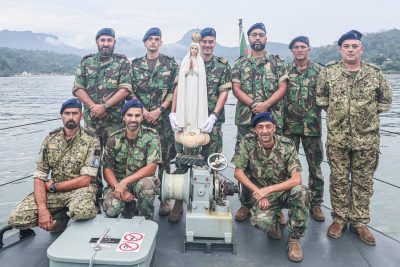 São Tomé: Marinha Portuguesa transportou imagem Peregrina de Nossa Senhora de Fátima à Ilha do Príncipe