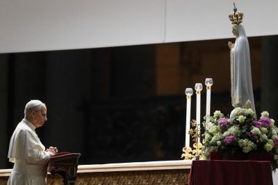 Vaticano: Papa pede «coragem do desarmamento» aos líderes políticos e elogia quem trabalha por «um futuro de paz»