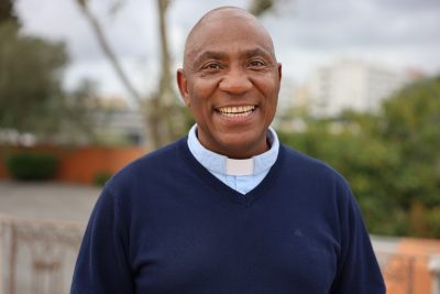 Morte: «Se amamos até ao fim, a nossa vida tem sentido» - Padre Custódio Langane