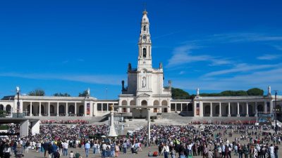 Fátima: «Rezar é pôr a vida em risco, é morrer para renascer», afirma bispo de Lamego