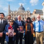 Vaticano: Papa recebeu vítimas de abusos sexuais