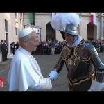 Vaticano: Papa destacou exemplo de «disciplina, sacrifício, de viver a fé» da Guarda Suíça, no juramento de novos recrutas