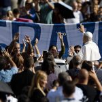 Vaticano: Papa defende necessidade de valorizar «grande contributo» de professores e educadores