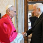 Vaticano: Papa vai visitar presidente da Itália