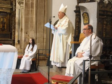 Viseu: Bispo incentiva a viver a santidade e a rezar pelos que já partiram