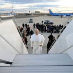 Vaticano: Leão XIV iniciou primeira viagem internacional, para apontar «caminhos de paz e fraternidade»