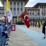 Turquia: «Está em jogo o futuro da humanidade», alerta o Papa, perante cenário de guerras e conflitos