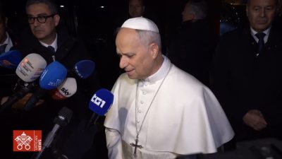 Vaticano: Leão XIV pede fim da violência no Médio Oriente, projetando viagem à Turquia e Líbano