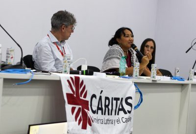 COP30: «Eu adorava o som da chuva. Agora, cada gota traz medo», afirma sobrevivente de supertufão, em evento da Caritas Internacional