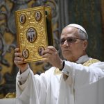 Vaticano: Leão XIV exorta à reflexão para a difusão da Bíblia no ambiente digital