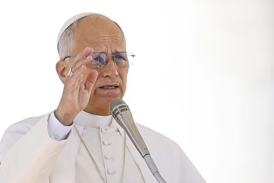 Vaticano: Papa alerta que vocação não é «fuga» a problemas nem «promoção» social