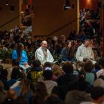 Taizé: Papa desafia jovens a serem «peregrinos da confiança» e «construtores da paz»